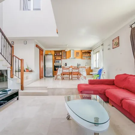 Inviting Holiday In With Terrace * Cruce de Arinaga